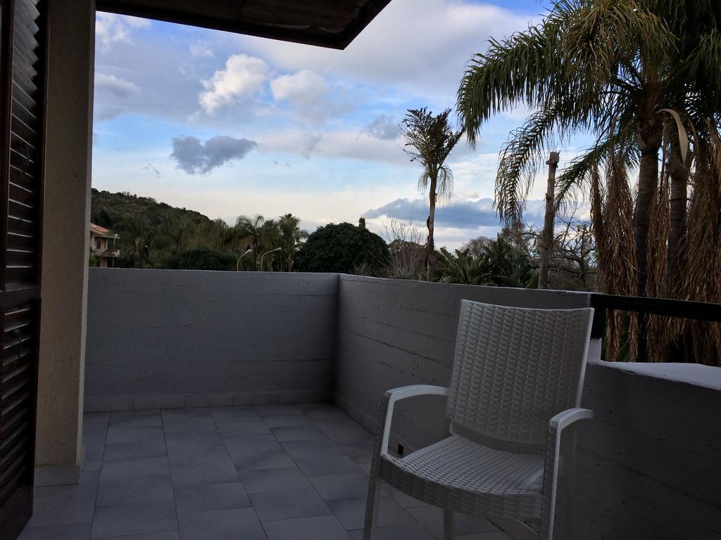 Mulinia Residence Acireale Eksteriør bilde
